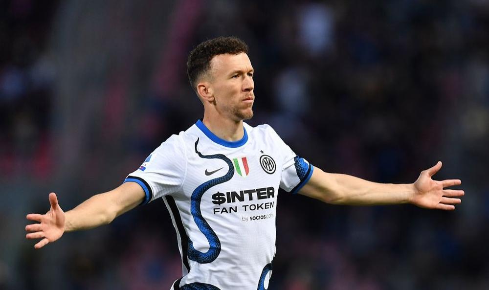 Tottenham sign Perisic on free transfer from Inter Milan