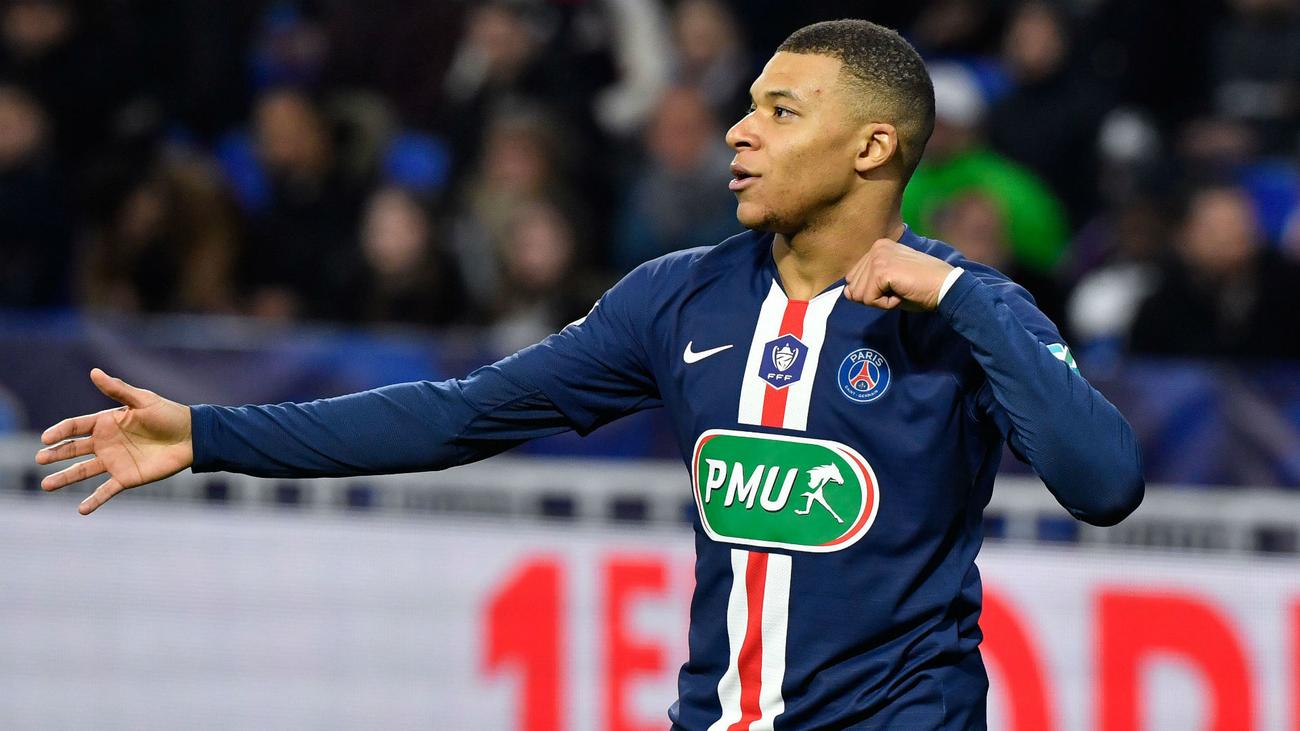 Lyon 1 5 Paris Saint Germain Mbappe Hits Hat Trick To Book Final Spot In Style