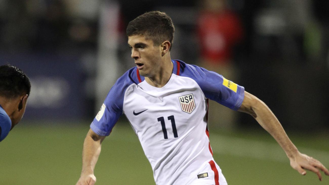 Christian Pulisic Scores His First Goal For Dortmund