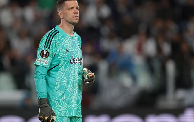 Szczesny Renews Contract with Juventus Until 2025