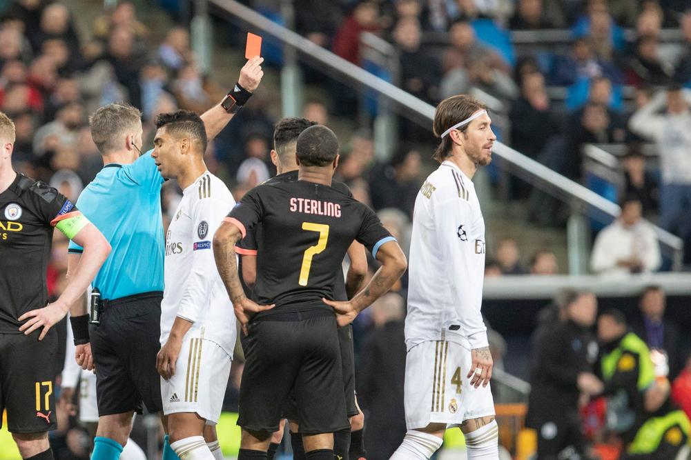 Ramos insta al club a recurrir su tarjeta roja ante el