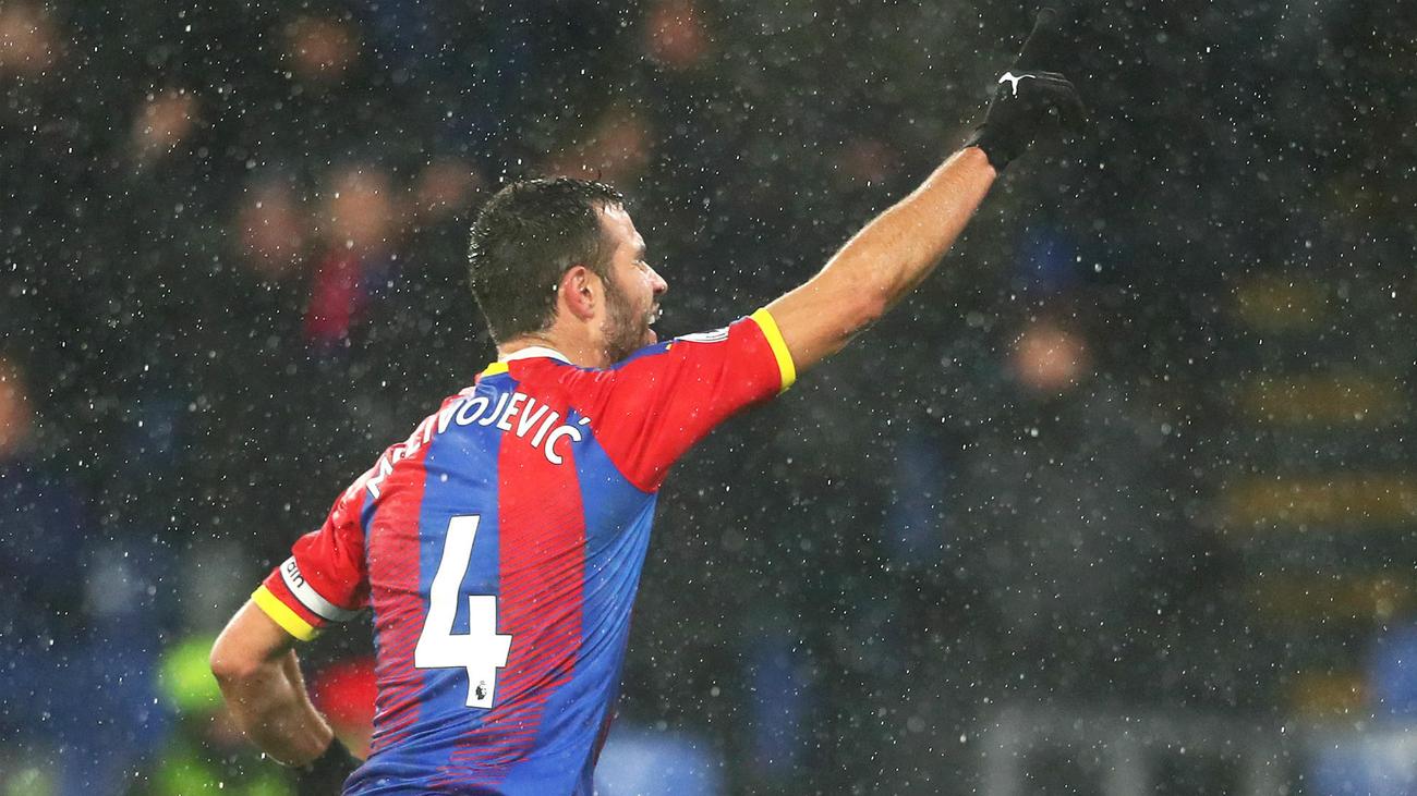 Crystal Palace 1 Leicester City 0 Captain Milivojevic Earns Vital Victory