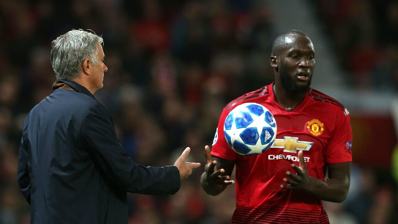 Lukaku Credits Mourinho With Making Him A Team Player Look What He Is Doing With Kane