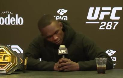 UFC 287 - Adesanya explique sa célébration : "J'ai cherché son fils et..."