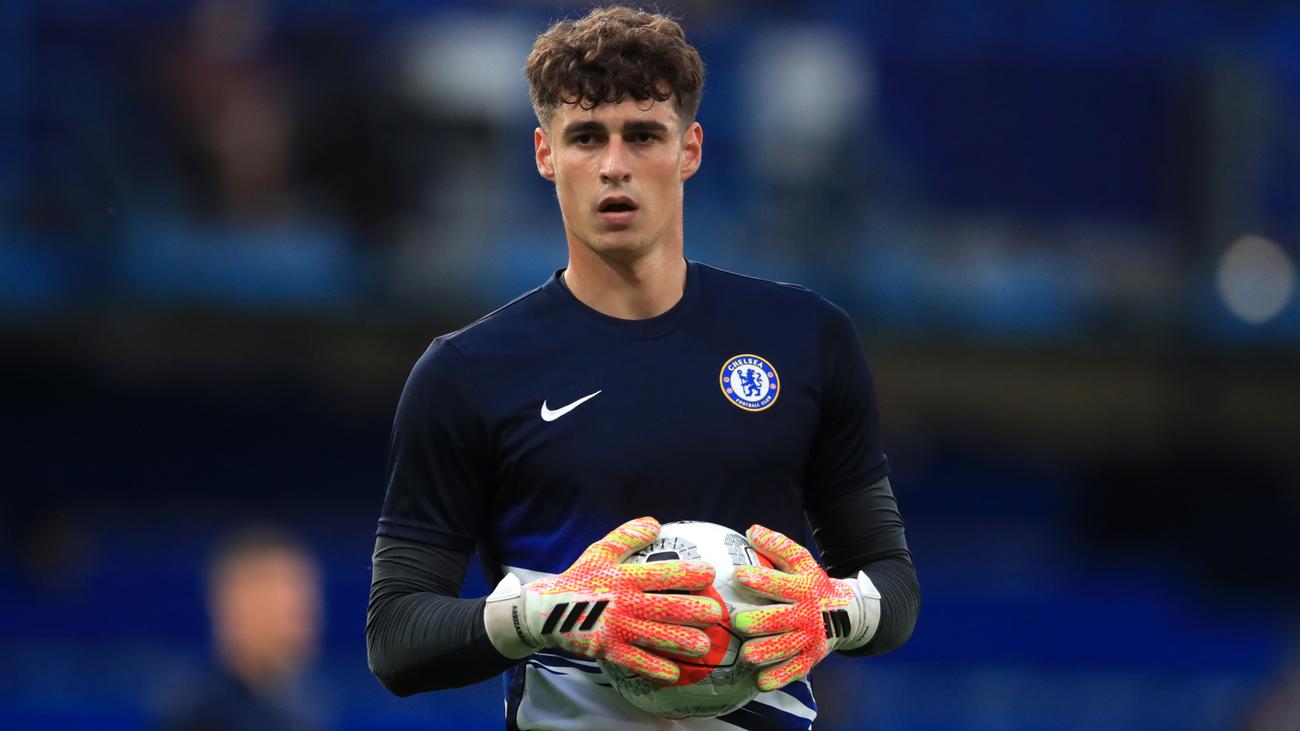 Chelsea Keeper Kepa Added To Spain Back Up Training Bubble