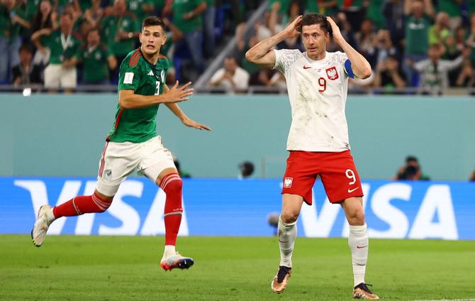 Photo of México y Polonia empatan, Lewandowski falla penalti