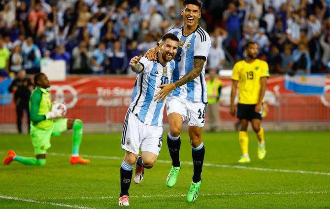 Lionel Messi è rassicurato sulla sua salute, ma annuncia cattive notizie