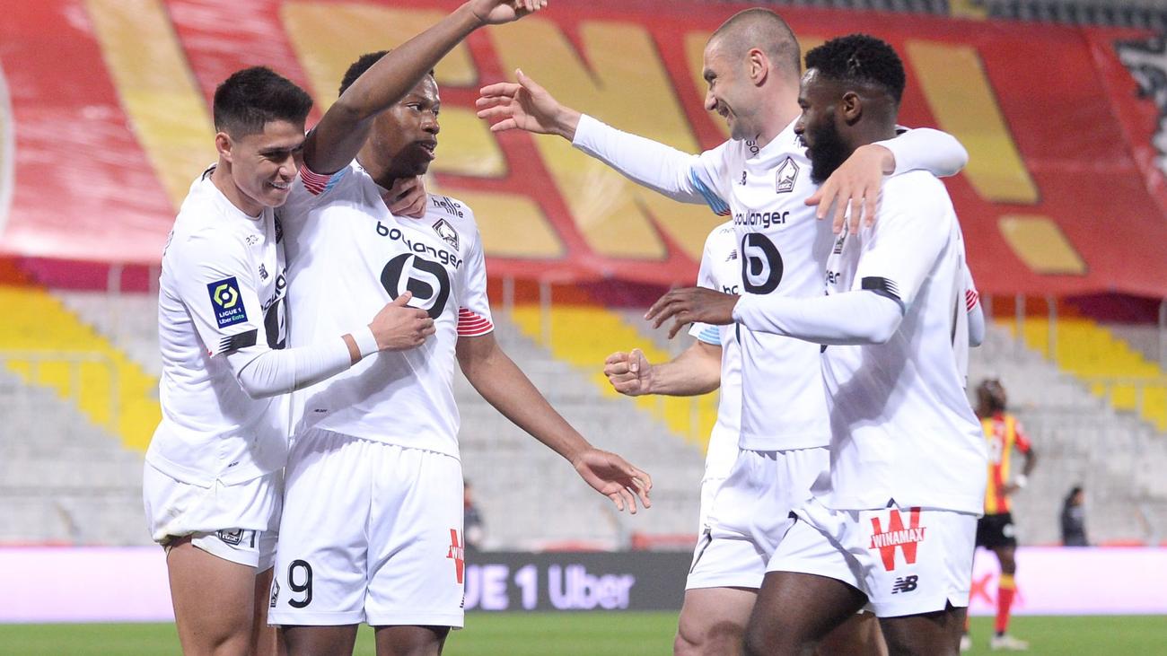 Ligue 1 Highlights: Lens 0-3 Lille (FT)
