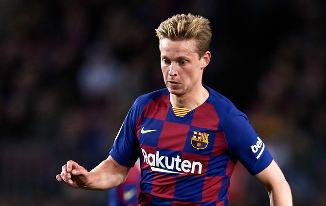 De Jong can be 'a great successor to Busquets' at Barcelona - De Boer