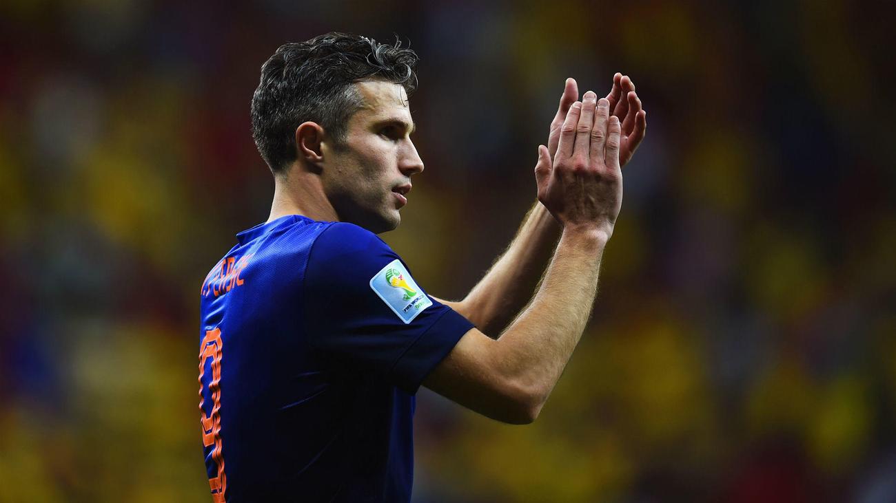 van persie world cup 2022 header