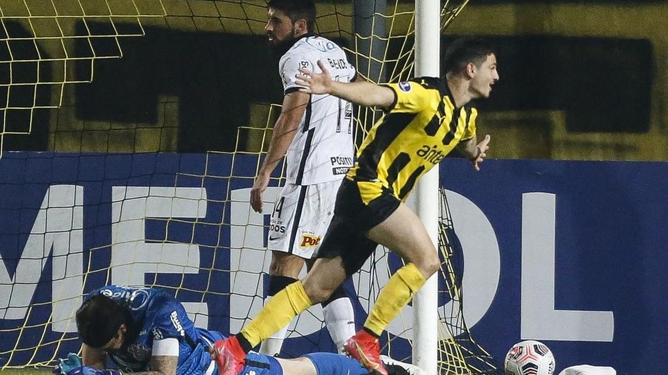 Penarol Roll Past Corinthians To Continue Unbeaten Streak