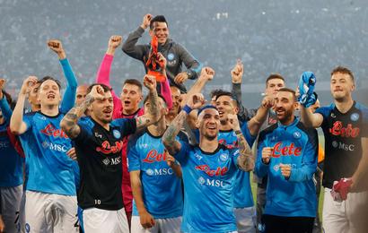 Jugadores del Napoli celebran