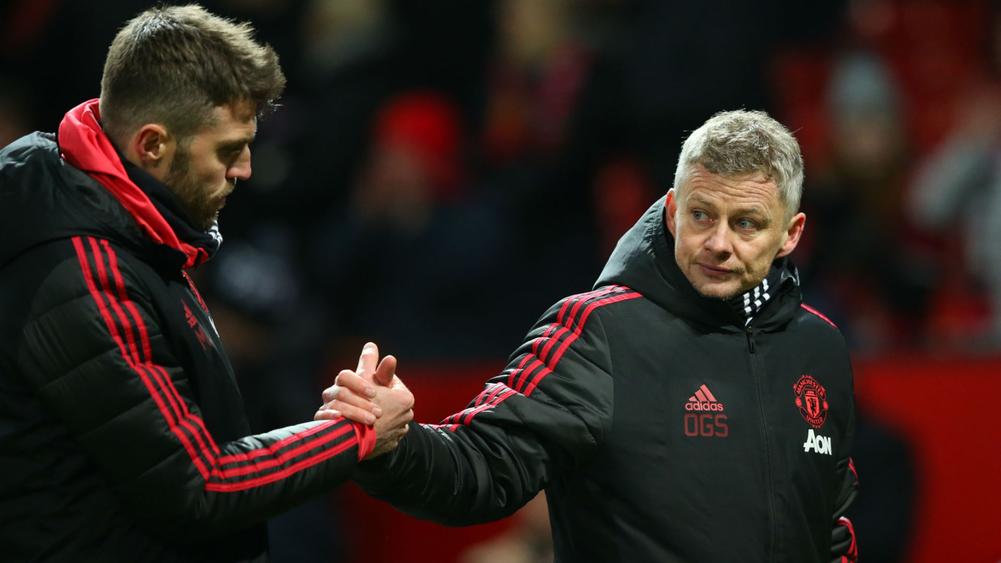 Carrick might be putting his boots on! Solskjaer jokes about Man Utd injury  crisis