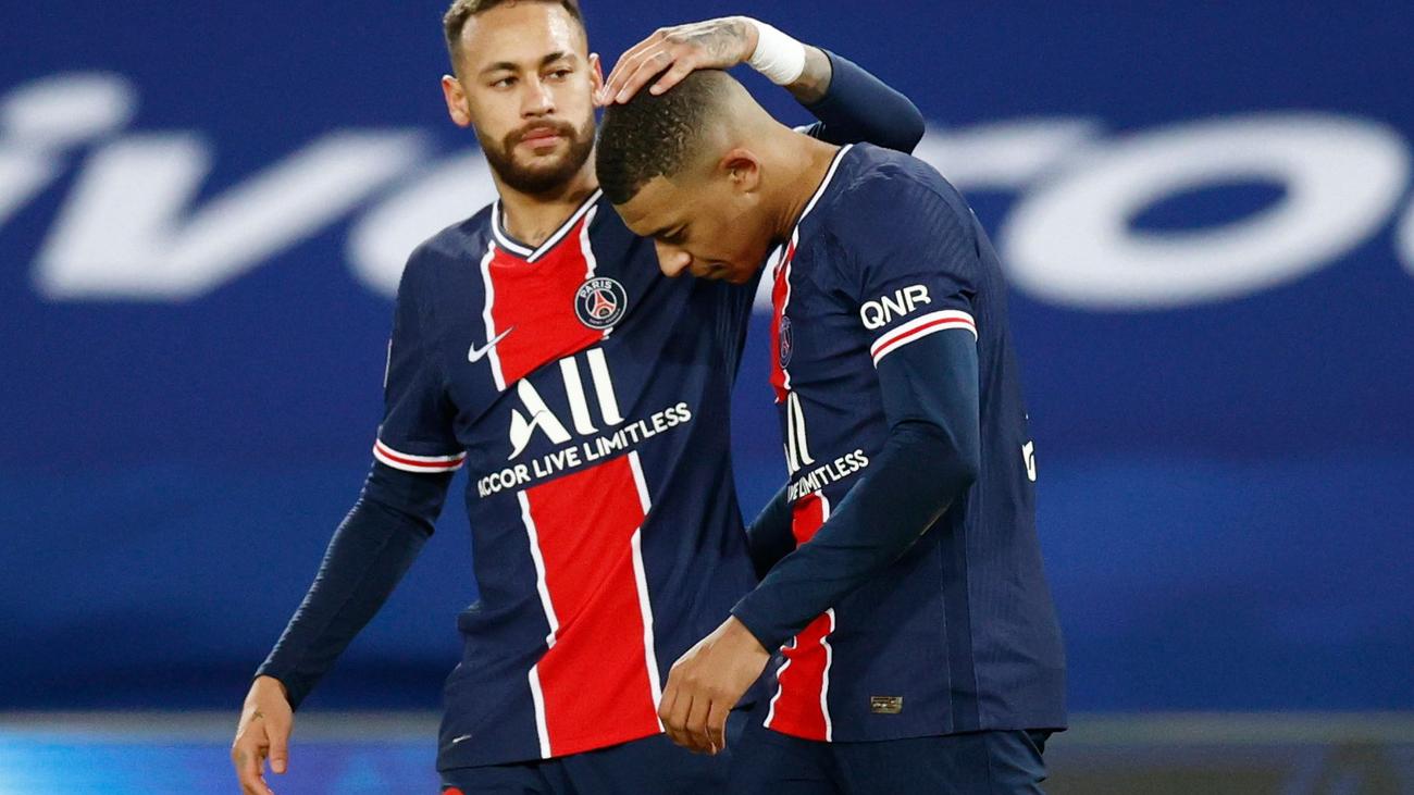 Mbappe Mimpi Saya Menangkan Liga Champions Bersama Psg [ 731 x 1300 Pixel ]