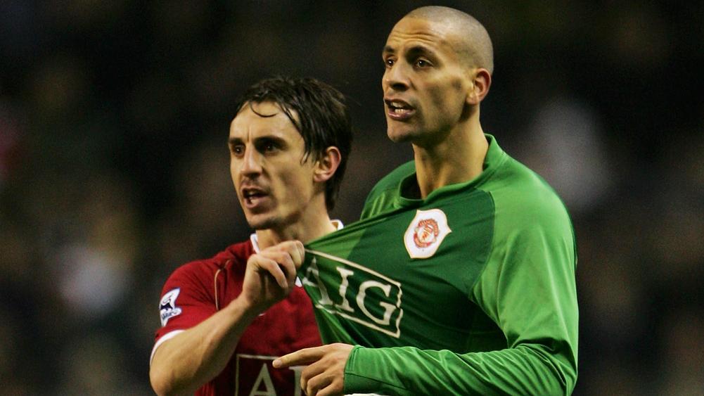 Neville Trolls Ferdinand As Manchester United Great Starts Boxing Career