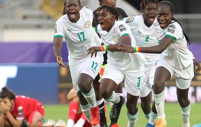 Senegal to play-offs