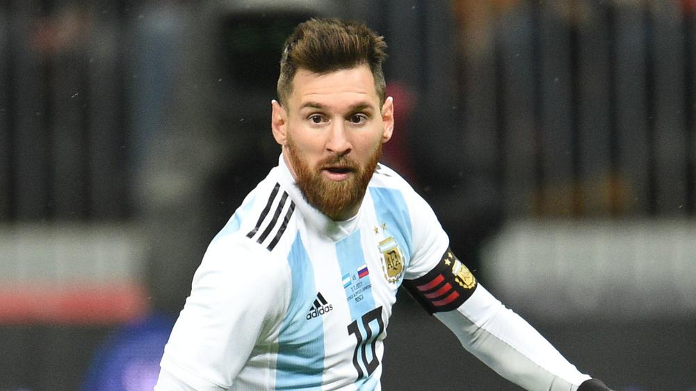 Messi joins Argentina's World Cup training camp