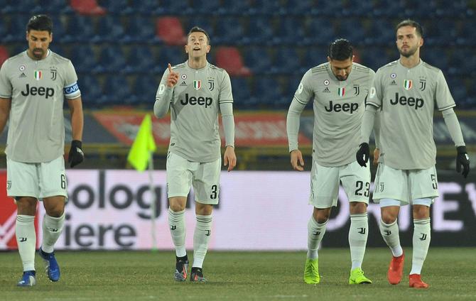 Bologna 0 Juventus 2: Bernardeschi And Kean Put Juve Into The Coppa ...