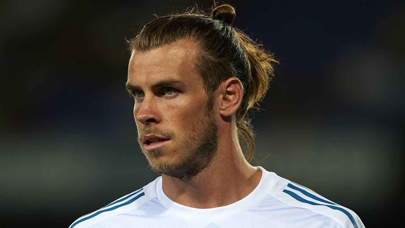 Real Madrid star Gareth Bale returns to Wales squad