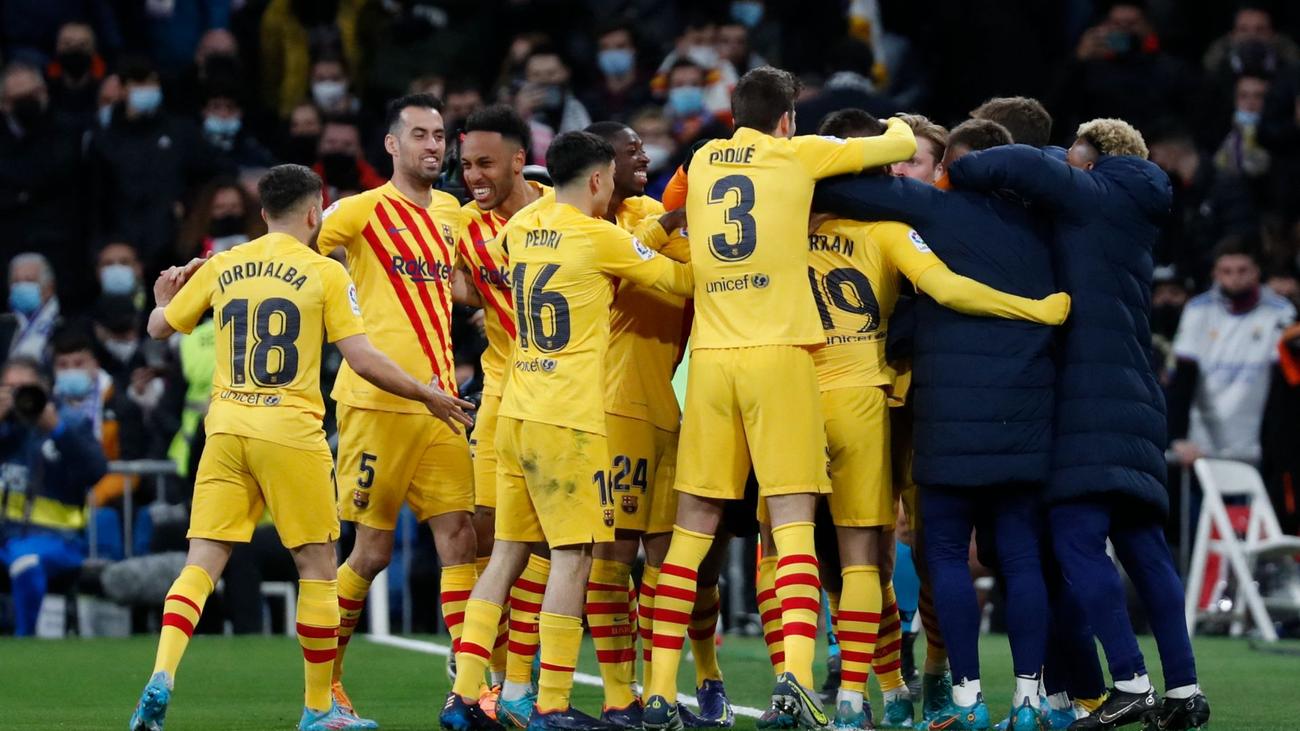 برشلونة يكسب الكلاسيكو بعرض مبهر على أرض ريال مدريد - ملخص وأهداف الكلاسيكو  مباراة برشلونة وريال مدريد 4-0