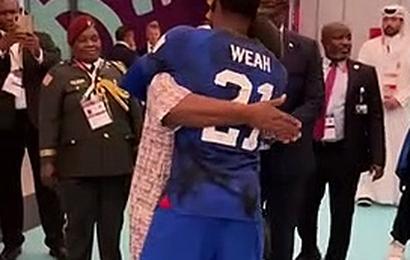 Timothy Weah félicité par son père après la qualification !