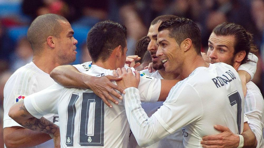 Trận Real Madrid vs Getafe đã trở thành một trong những trận đấu không thể bỏ lỡ của Real Madrid. Xem ngay những hình ảnh và video clip liên quan đến trận đấu này để cập nhật về những bàn thắng của Benzema, Bale và Ronaldo trong chiến thắng dễ dàng của đội bóng Hoàng gia.