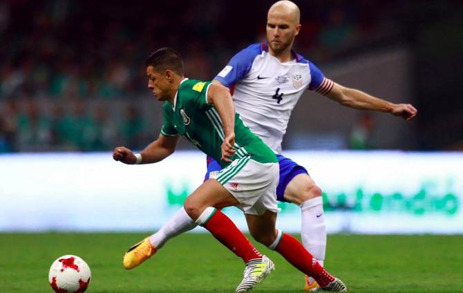 Michael Bradley Stunner Earns USA a Point in Mexico - 670 x 424 png 374kB