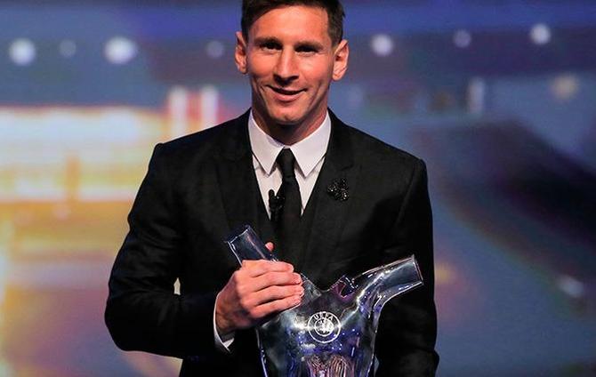 Lionel Messi Award and Usain Bolt Gold Medal in the Best of the Week