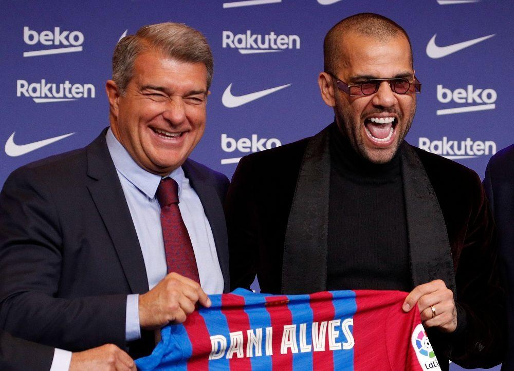 'One thing that doesn't change is the desire to fight', says Alves